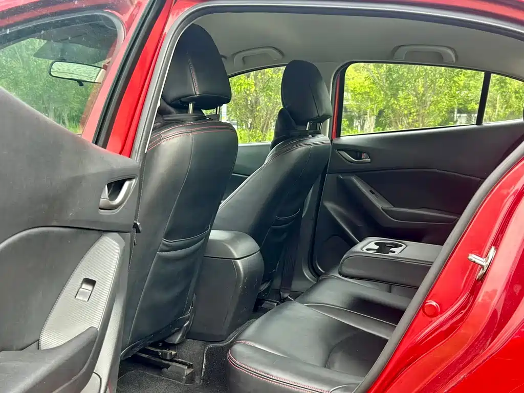 Mazda 3 Axela — миниатюра 6