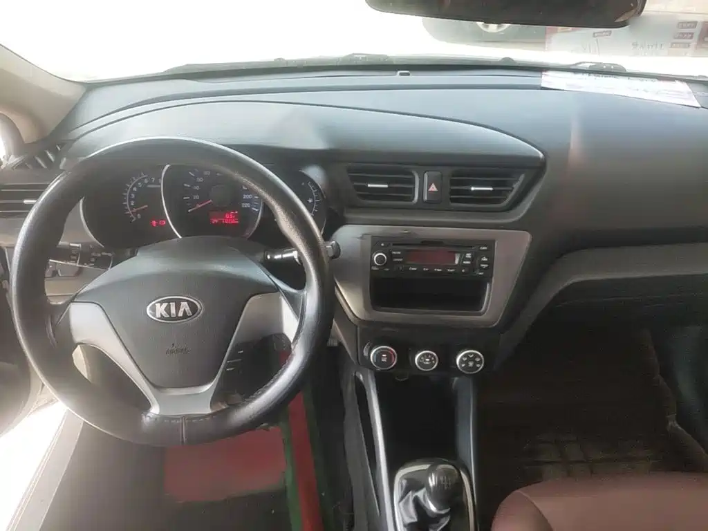 Kia K2 — миниатюра 10