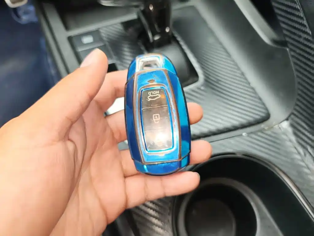 Hyundai Elantra — миниатюра 9