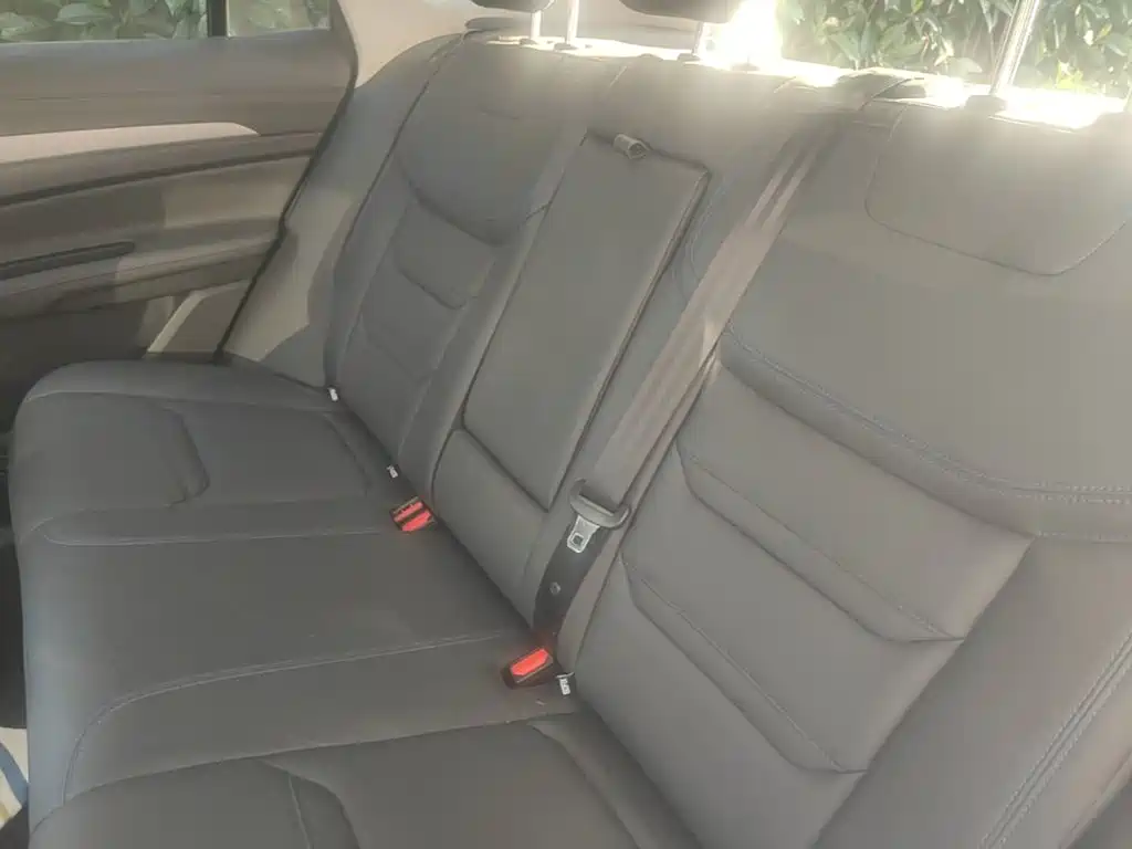 Ford Equator Sport — миниатюра 22
