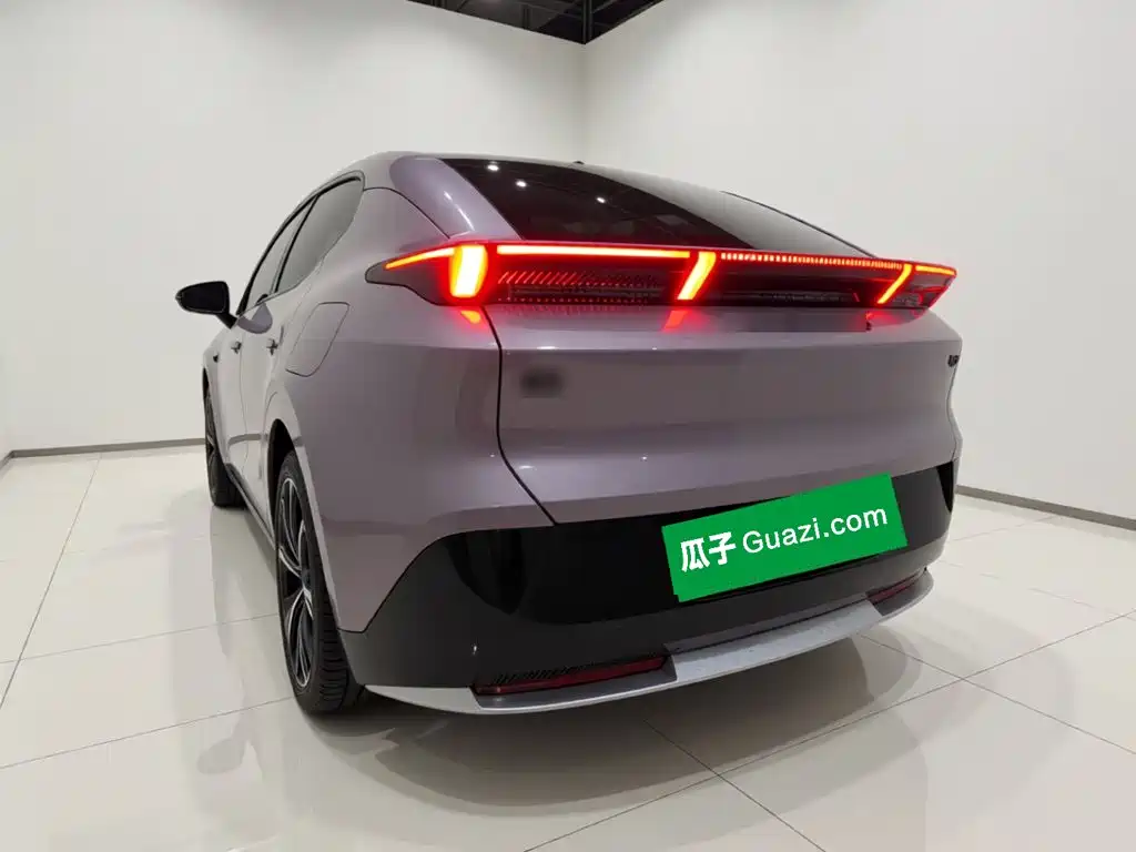 Lynk & Co Z20 — миниатюра 4