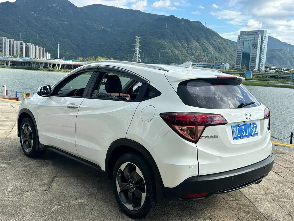 Honda Vezel — миниатюра 5