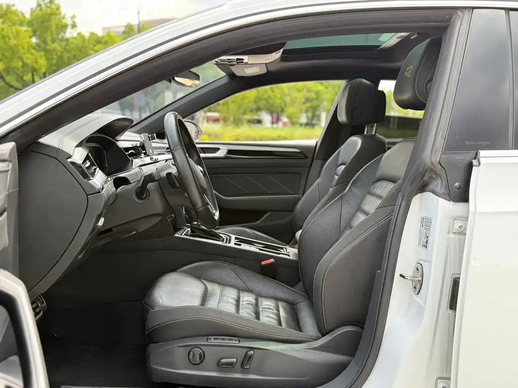 Volkswagen CC — миниатюра 9