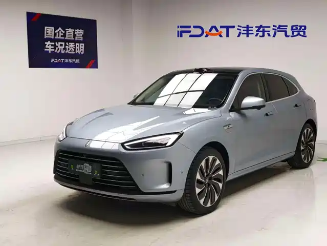 AITO M5