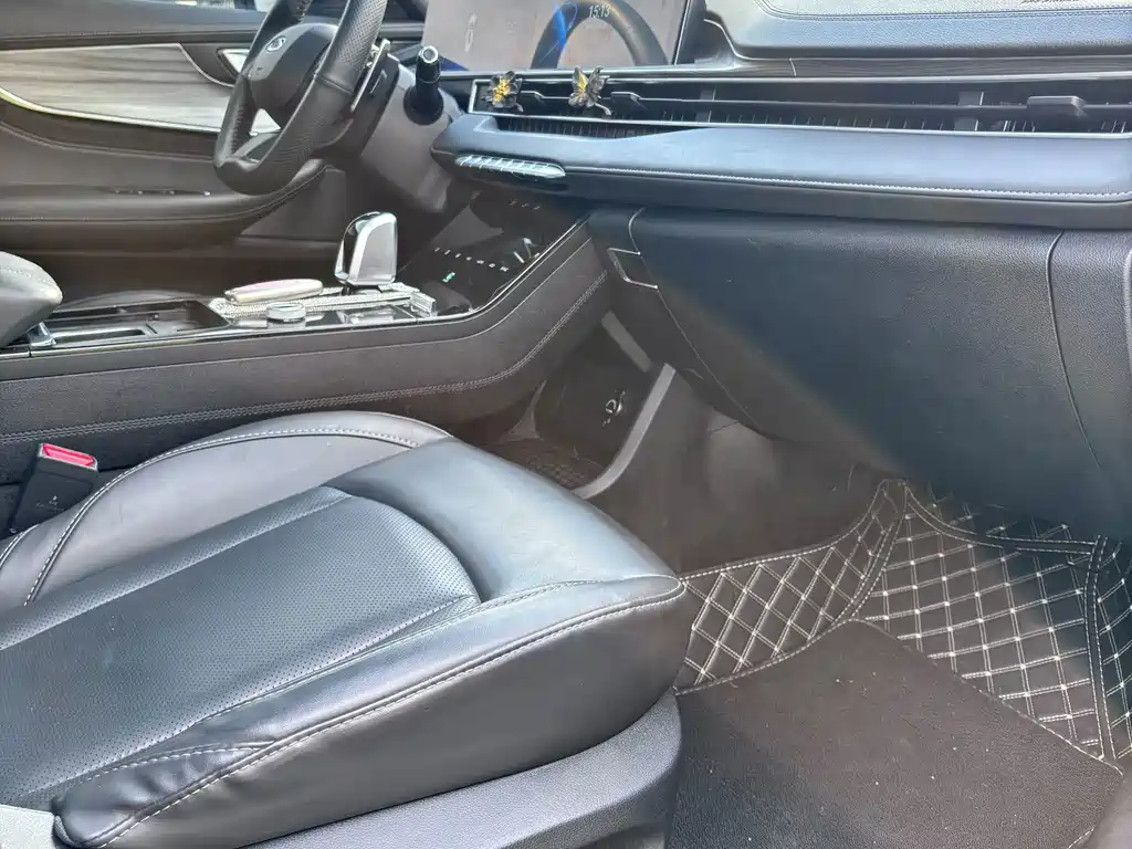 Chery Tiggo 8 PLUS — миниатюра 17