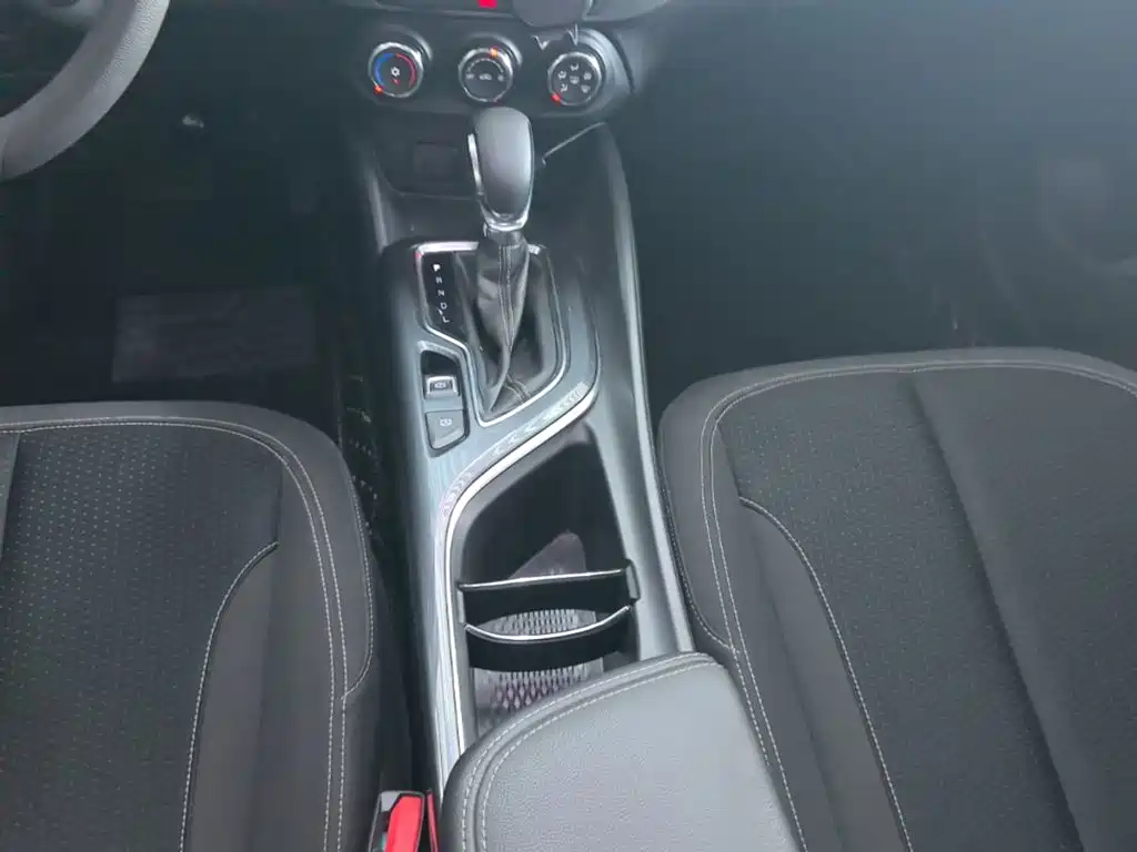 Buick Verano — миниатюра 14