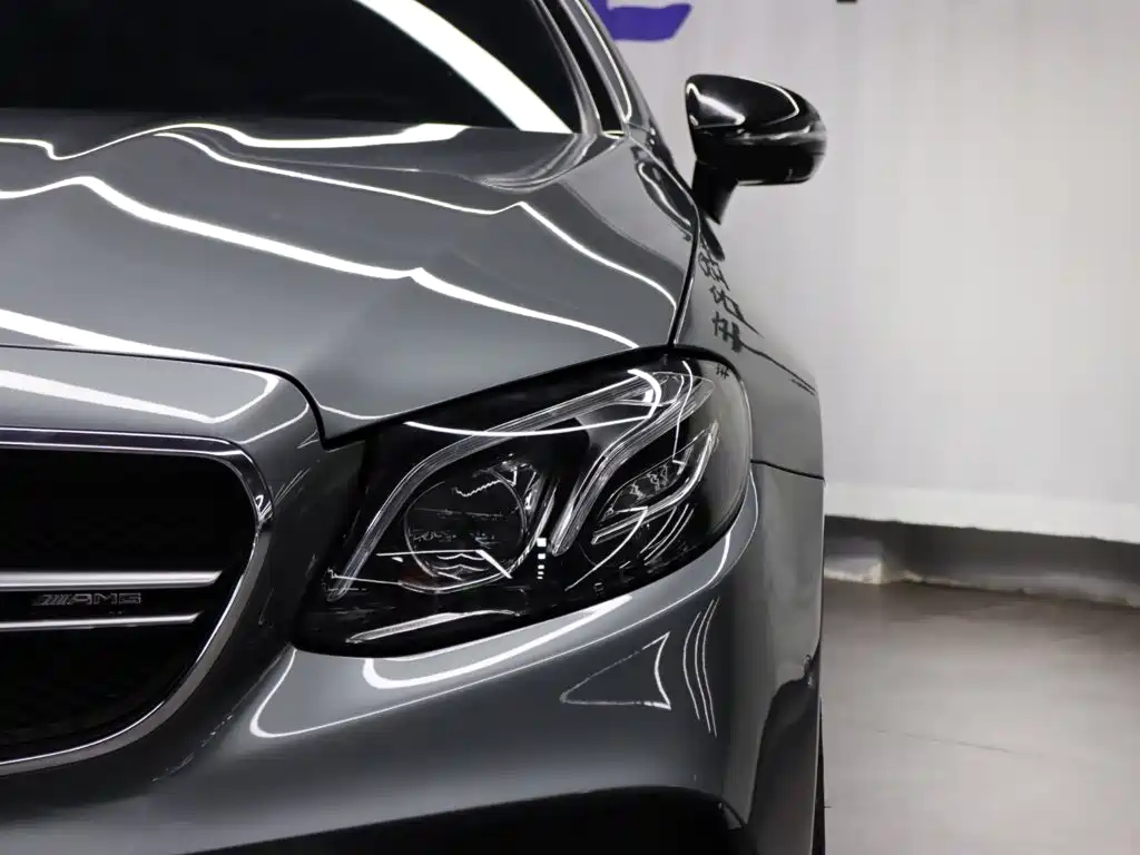 Mercedes-Benz E-Class AMG — миниатюра 23