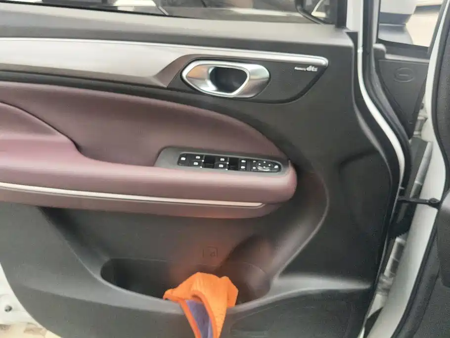 GAC Motor Trumpchi M6 — миниатюра 7