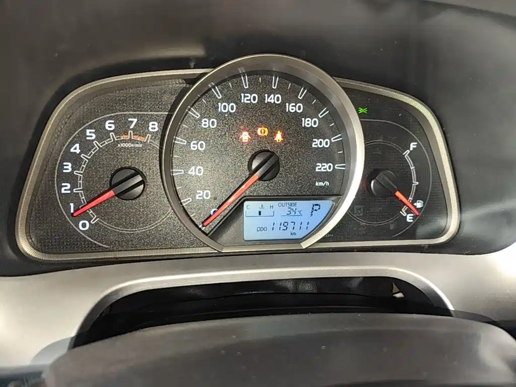 Toyota RAV4 — миниатюра 12
