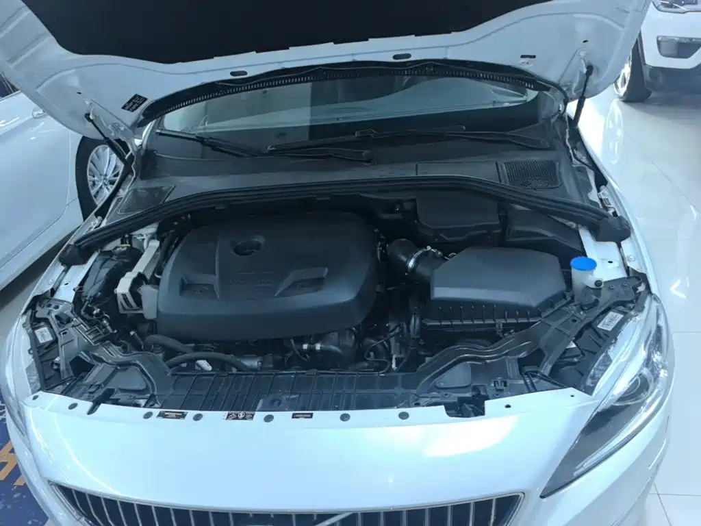 Volvo S60 — миниатюра 20