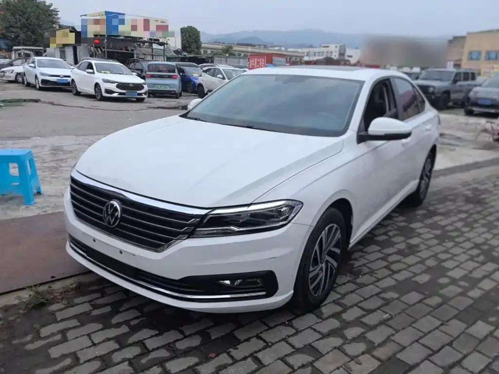 Volkswagen Lavida — миниатюра 2