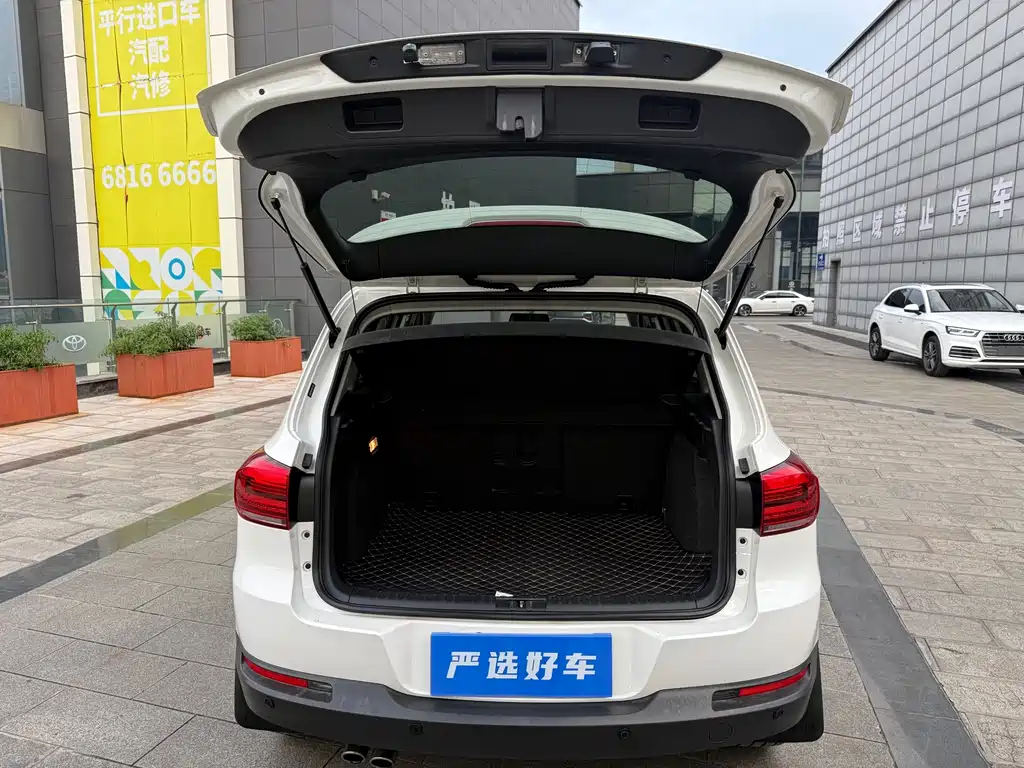 Volkswagen Tiguan — миниатюра 10