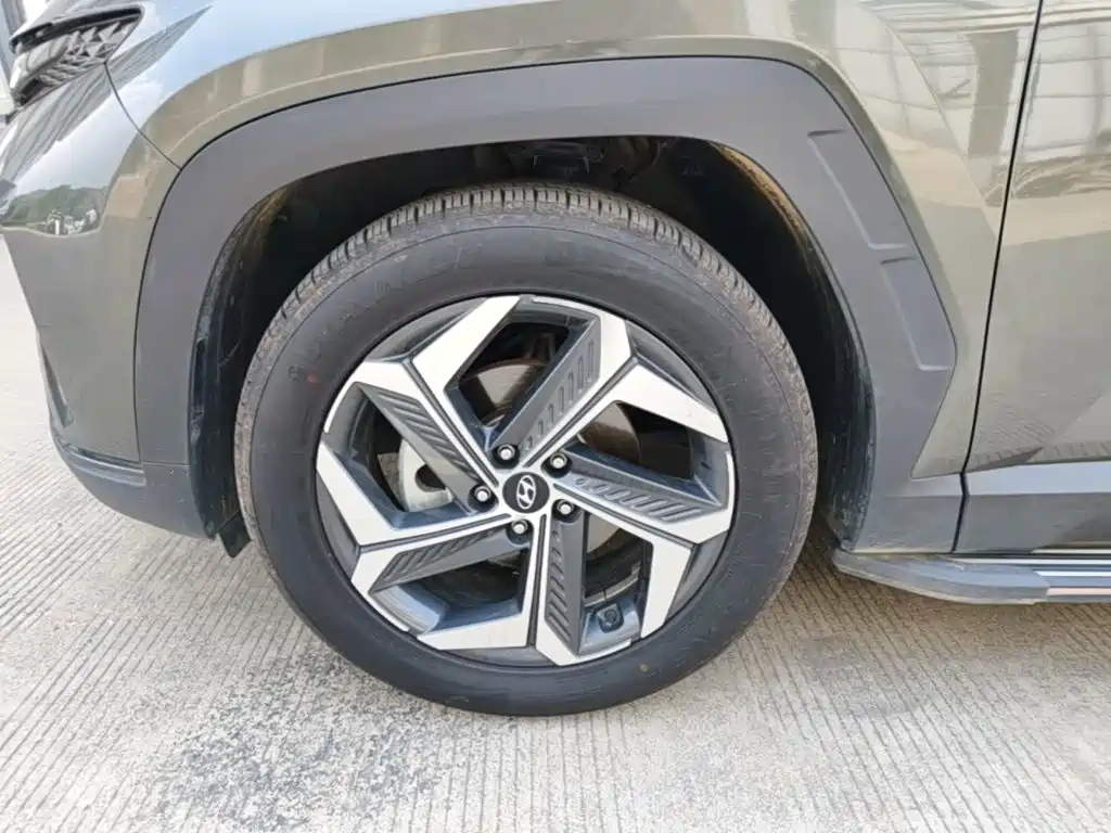 Hyundai Tucson — миниатюра 23