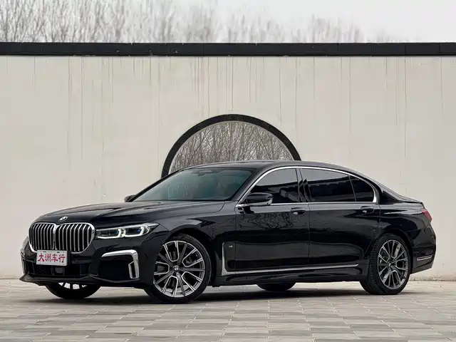 BMW 7 SERIES