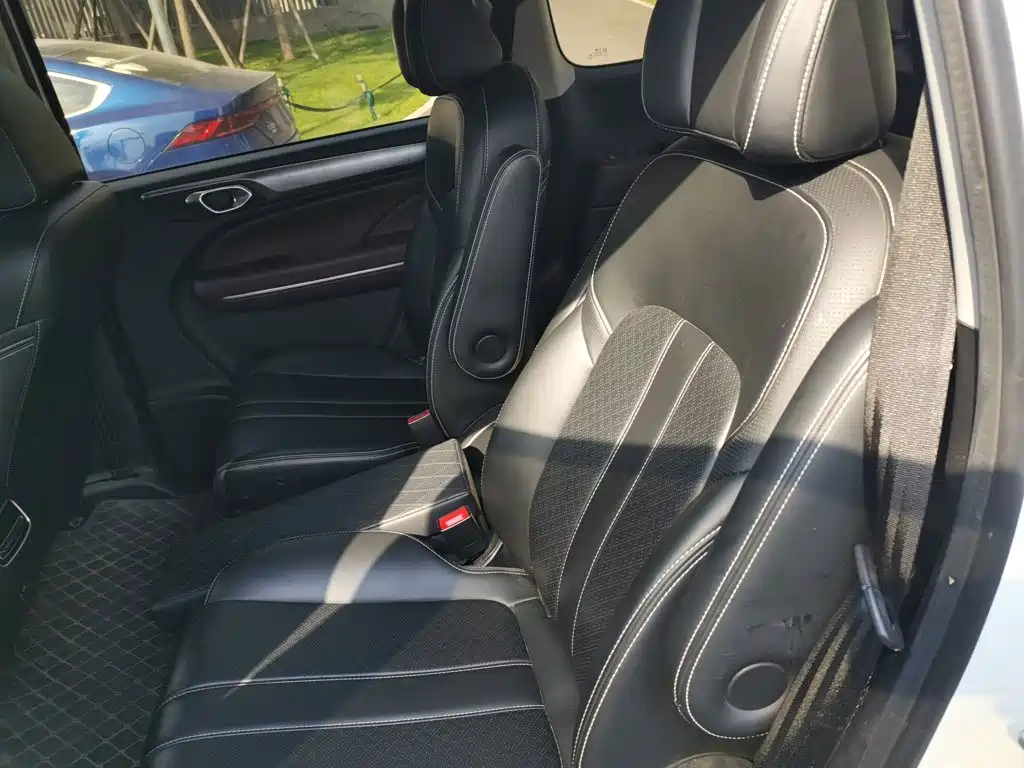 GAC Motor Trumpchi M6 — миниатюра 18