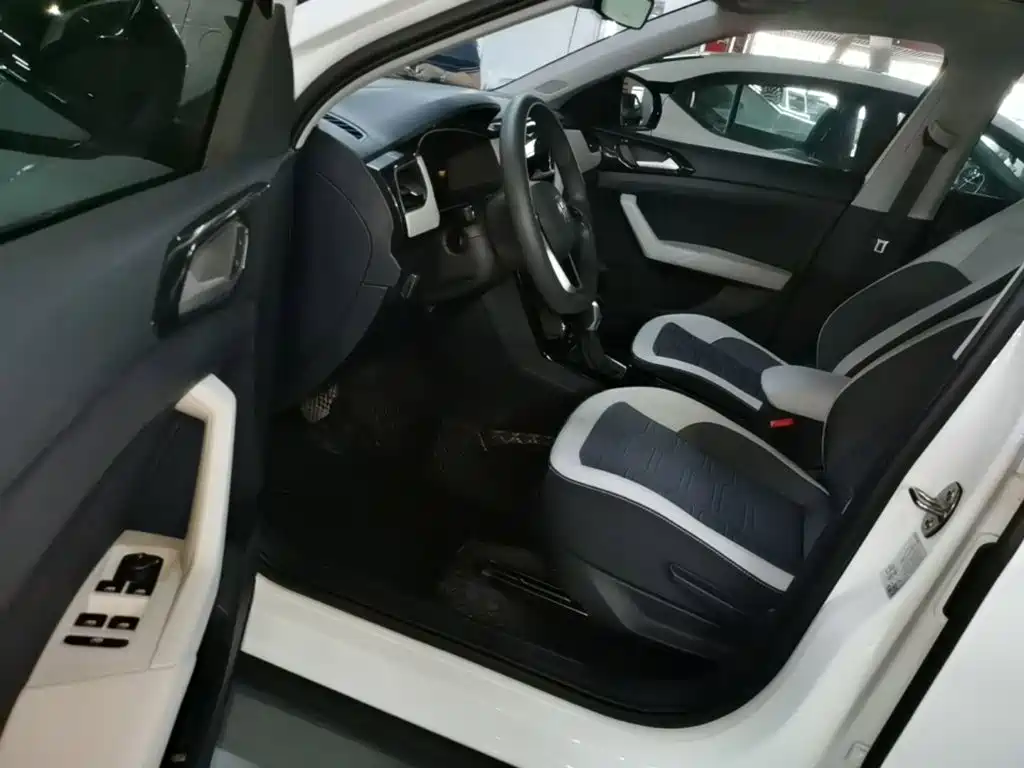 Volkswagen Tharu — миниатюра 15