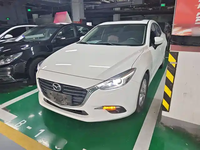 MAZDA  3 ANGKESAILA 2019