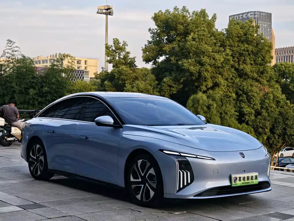 Fengxing Xinghai S7 — миниатюра 3