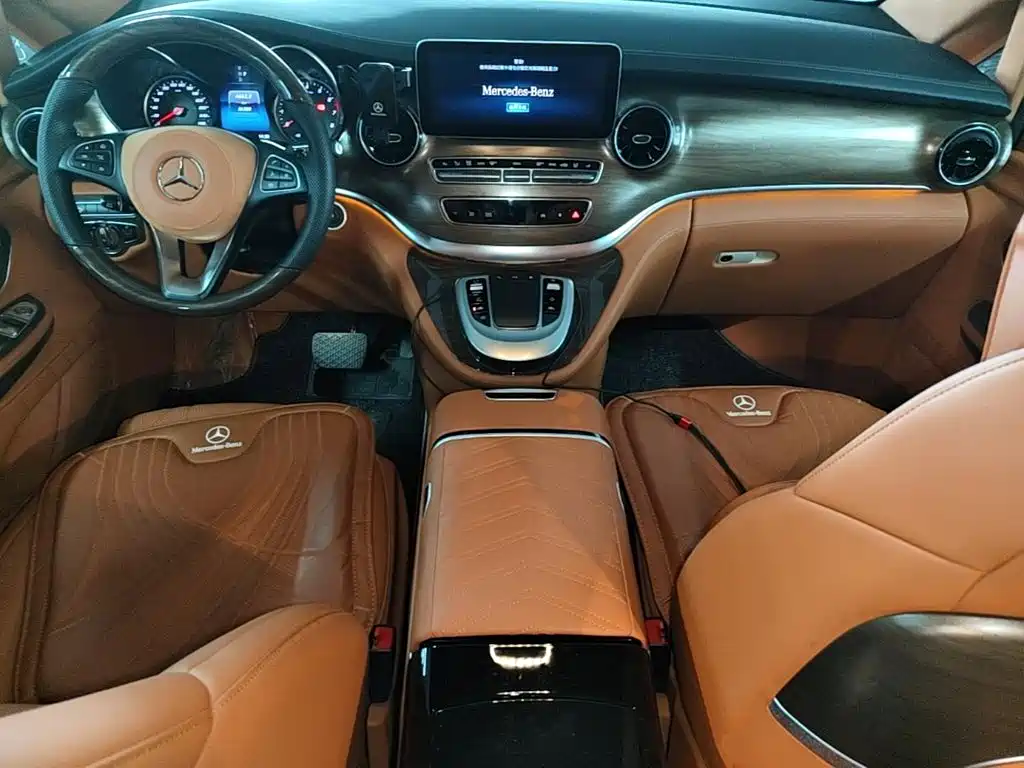 Mercedes-Benz Vito — миниатюра 10