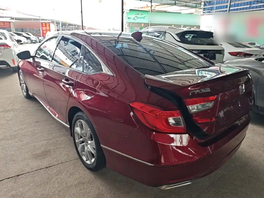 Honda Accord — миниатюра 5