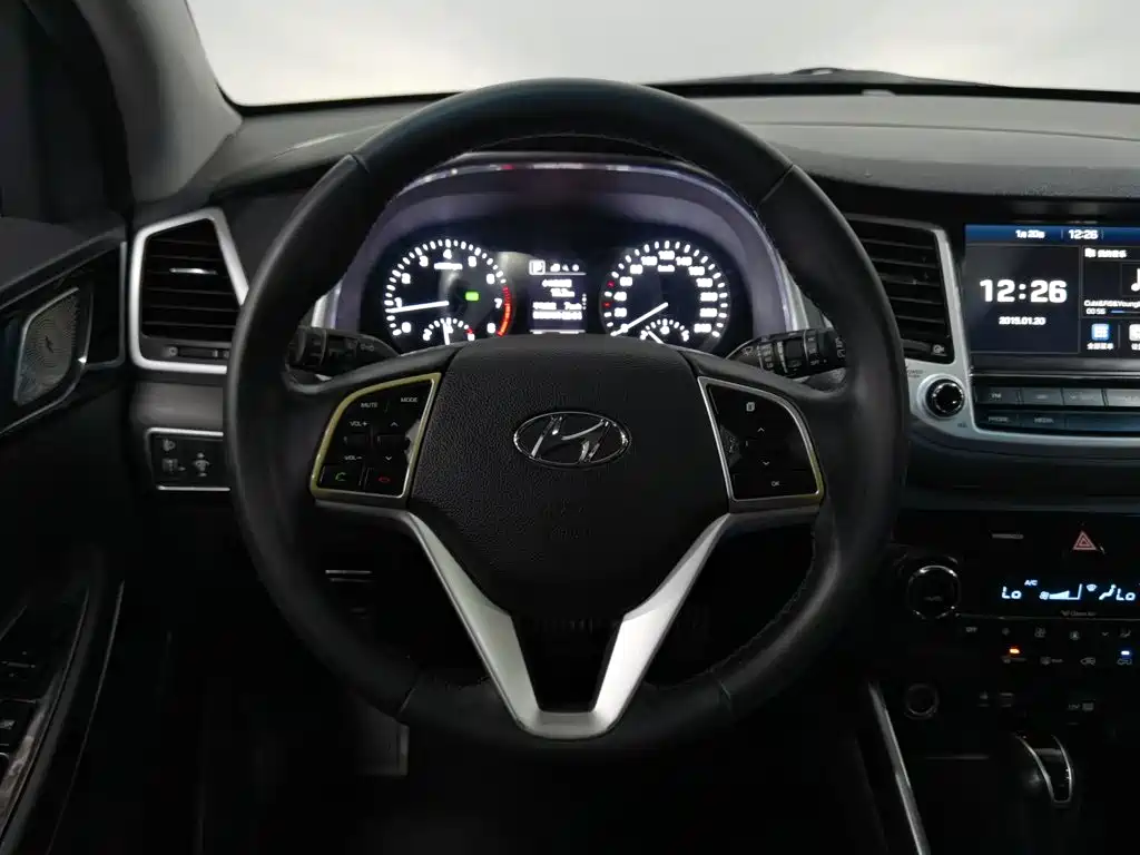 Hyundai Tucson — миниатюра 11