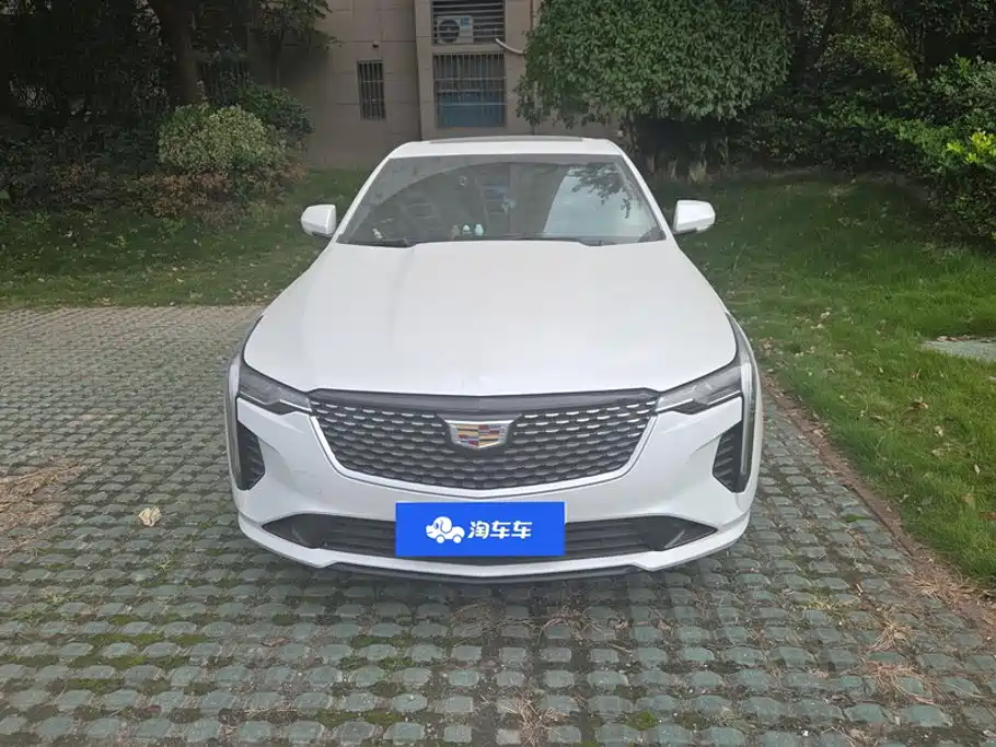 Cadillac CT4 — миниатюра 2