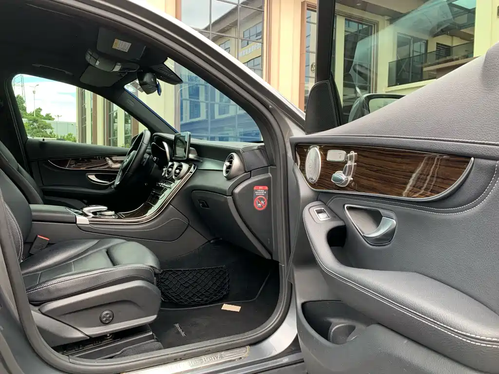 Mercedes-Benz GLC — миниатюра 16