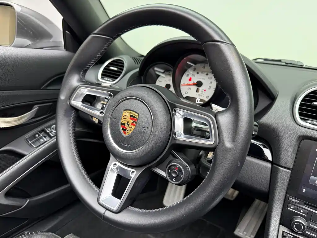 Porsche 718 — миниатюра 11