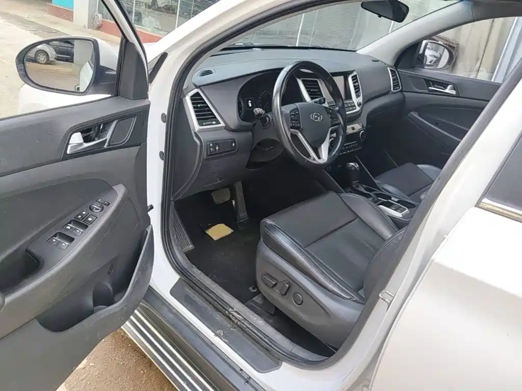 Hyundai Tucson — миниатюра 16