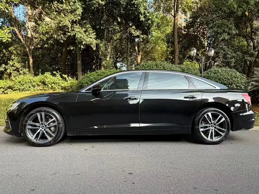 Audi A6L — миниатюра 3