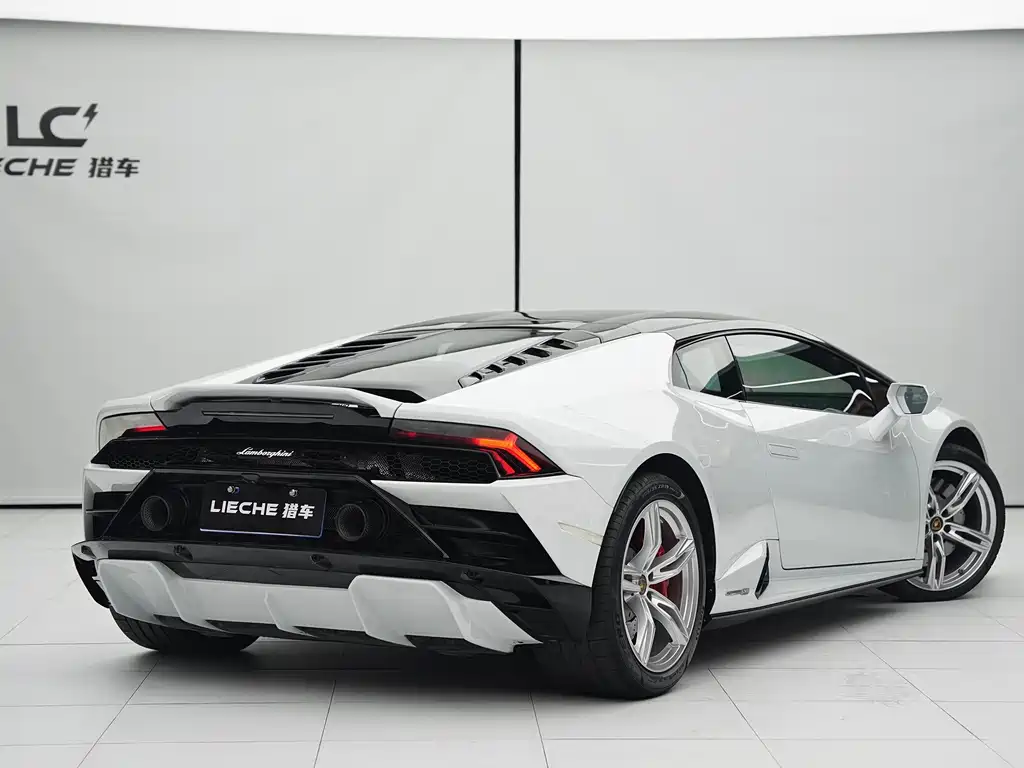 Lamborghini Huracán — миниатюра 3