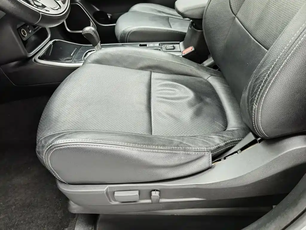 Mitsubishi Outlander — миниатюра 20