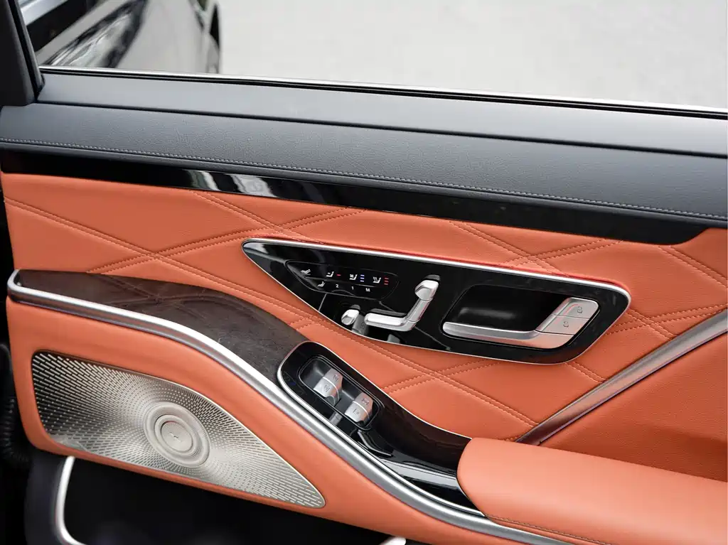 Mercedes-Benz S-Class — миниатюра 21