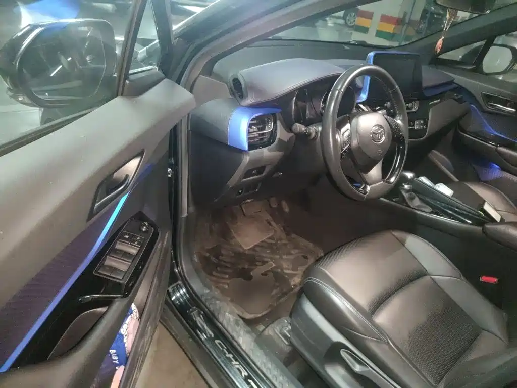 Toyota C-HR — миниатюра 17
