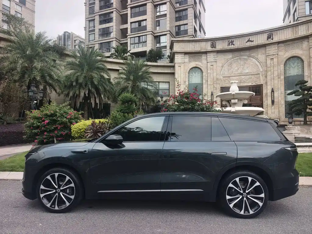 NIO ES8 — миниатюра 4