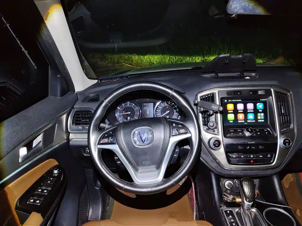 Changan CS95 — миниатюра 6