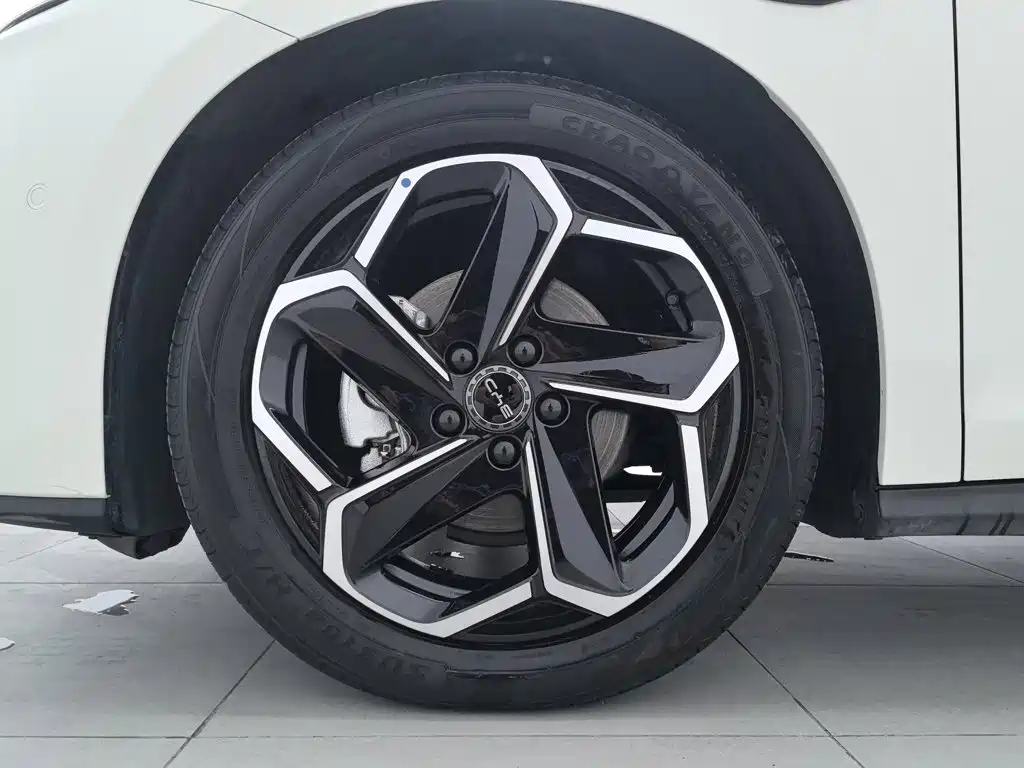 BYD Seal 06 DM-i Touring — миниатюра 17