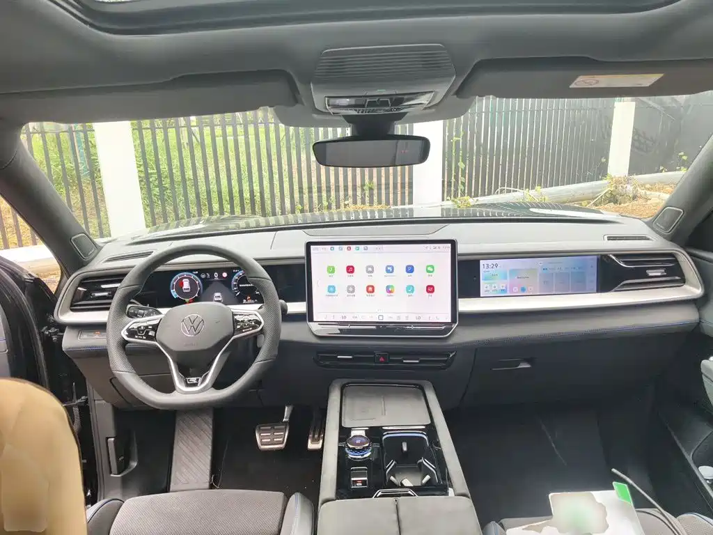 Volkswagen Teramont — миниатюра 13