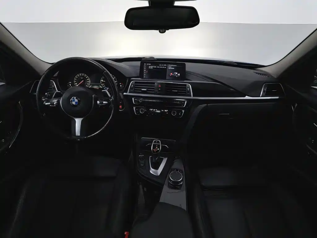 BMW 3 Series — миниатюра 5