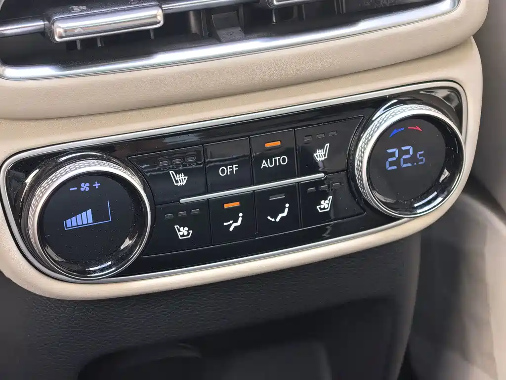 Genesis GV80 — миниатюра 14
