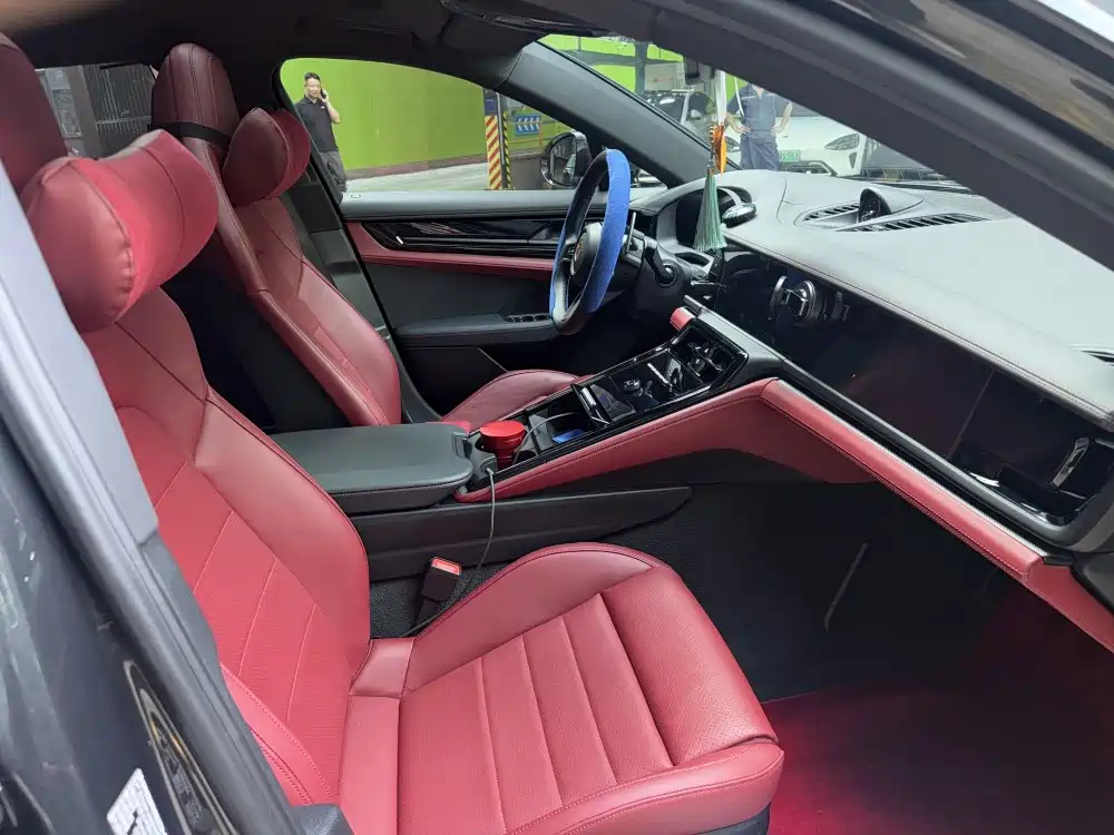 Porsche Panamera — миниатюра 7