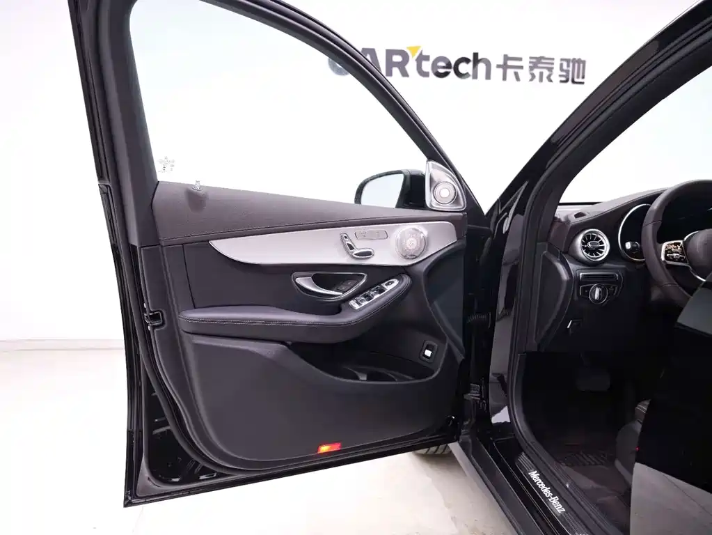 Mercedes-Benz GLC — миниатюра 24