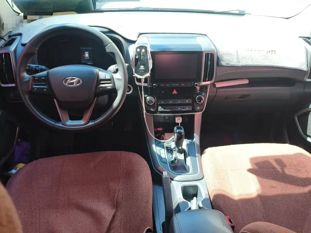 Hyundai ix35 — миниатюра 10