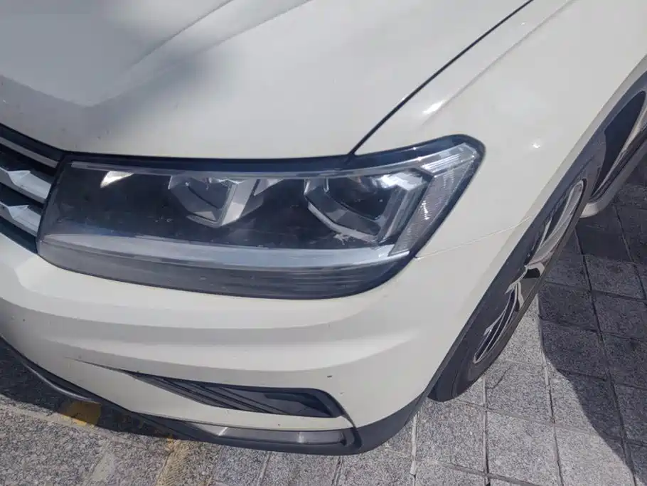 Volkswagen Tiguan L — миниатюра 5