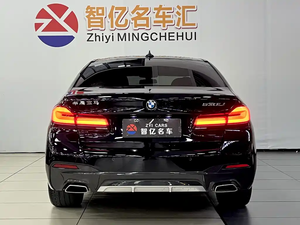 BMW 5 Series — миниатюра 14