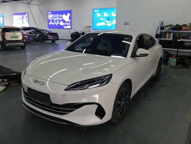 BYD Seal 06
