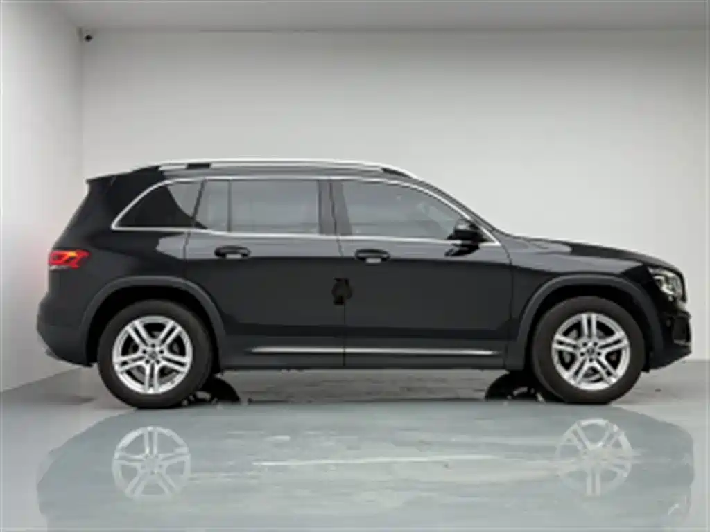 Mercedes-Benz GLB — миниатюра 3