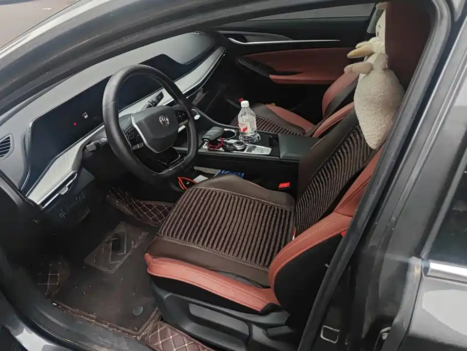 Changan Eado — миниатюра 9