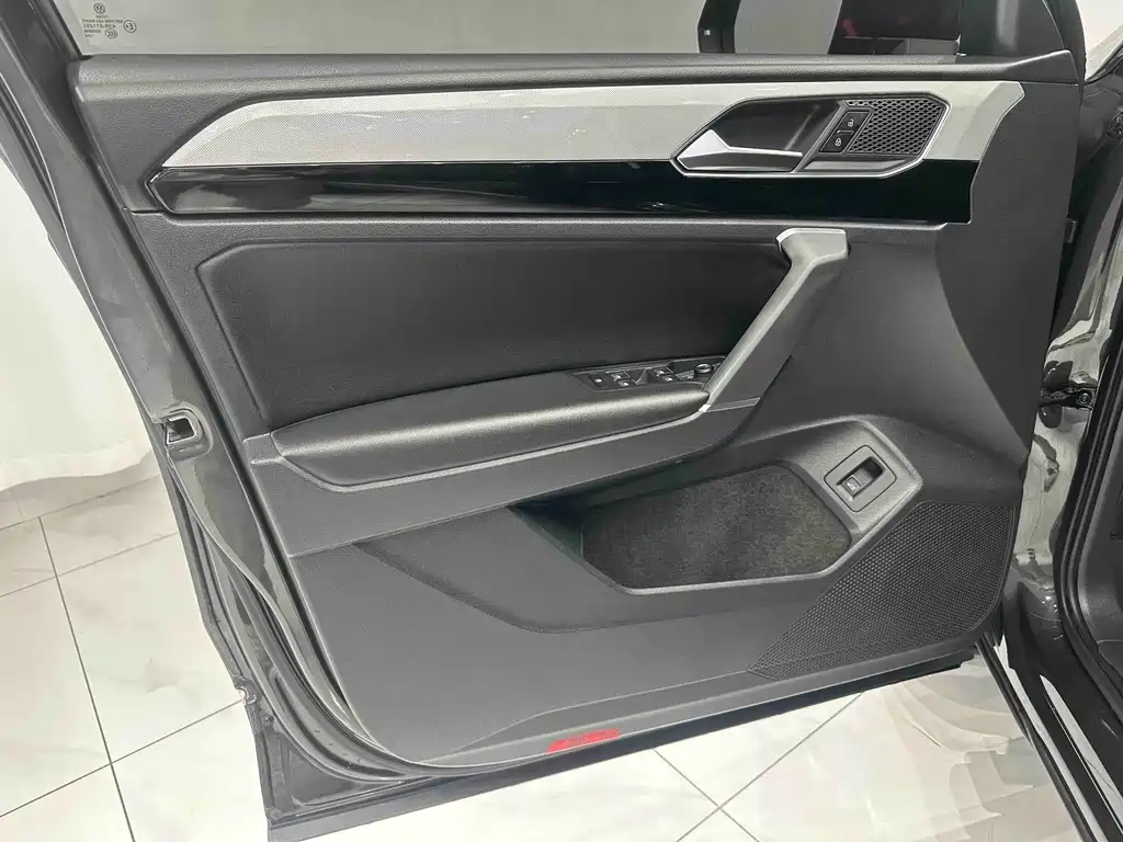 Volkswagen Tayron — миниатюра 8