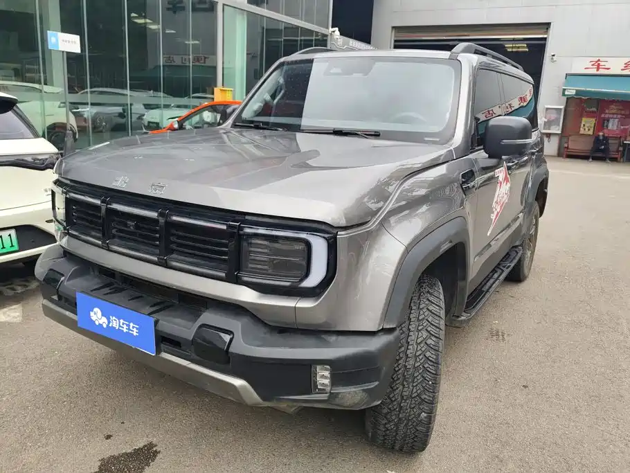 2025 BAIC Beijing BJ40 - zdjęcie 1 z 16